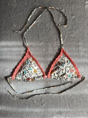 Xhilaration Crochet Trim Triangle Bikini Top
